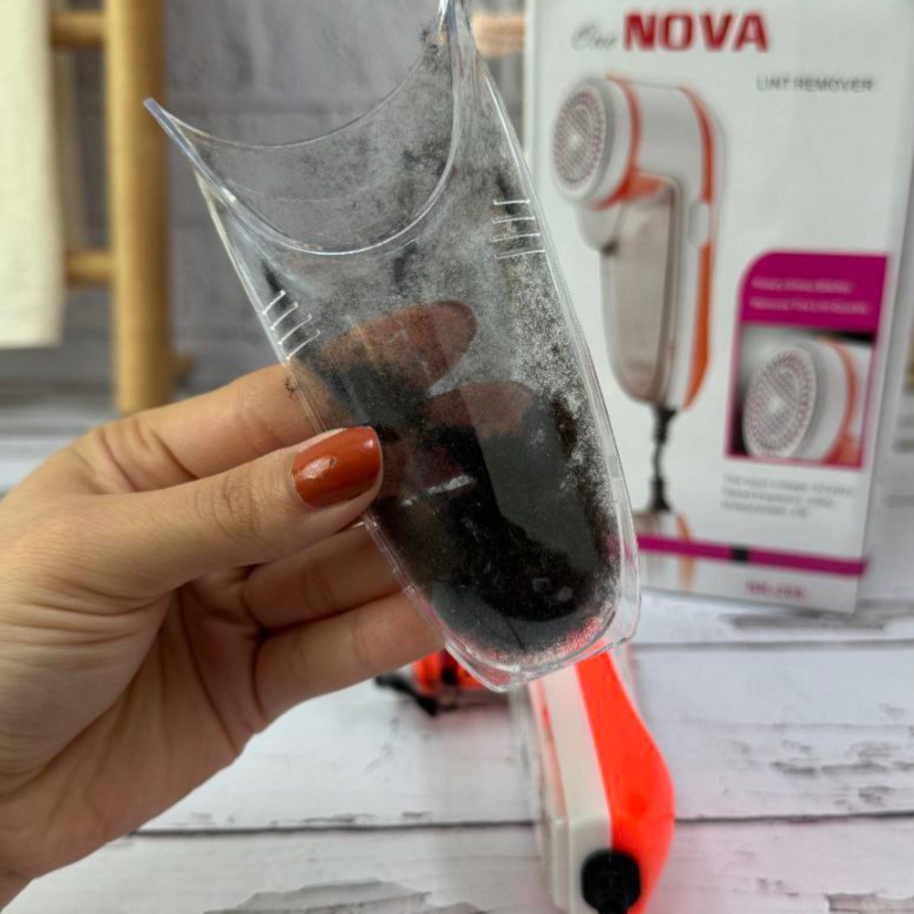 پرزگیر برقی نوا NOVA مدل NLR-208 با تیغه یدک اصل اصل ضمانت اصالت و ظمانت قیمت کالا