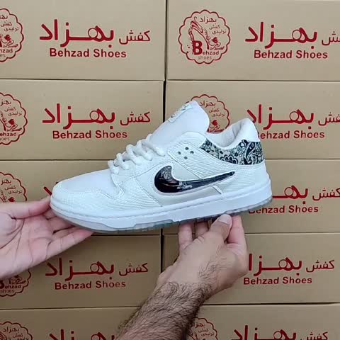 کتونی نایک آکواریومی مردانه رنگ سفید سایز 41 تا 44 کفی طبی کف دوخت دور دوخت زیره ترمو لژ سه و نیم سانتی رویه راشل و چرم 