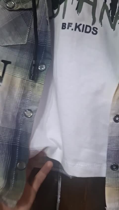ست سه تیکه تیشرت و شلوارک پسرانه2
