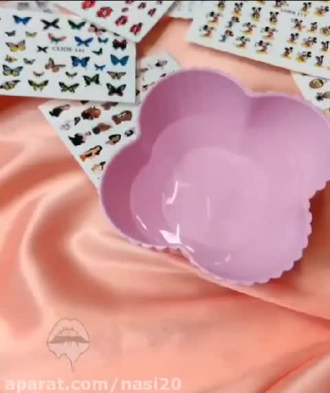 لنز ناخن جذاب