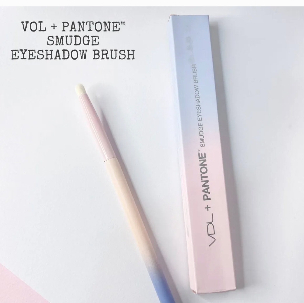 براش آرایشی برند vdl pantone