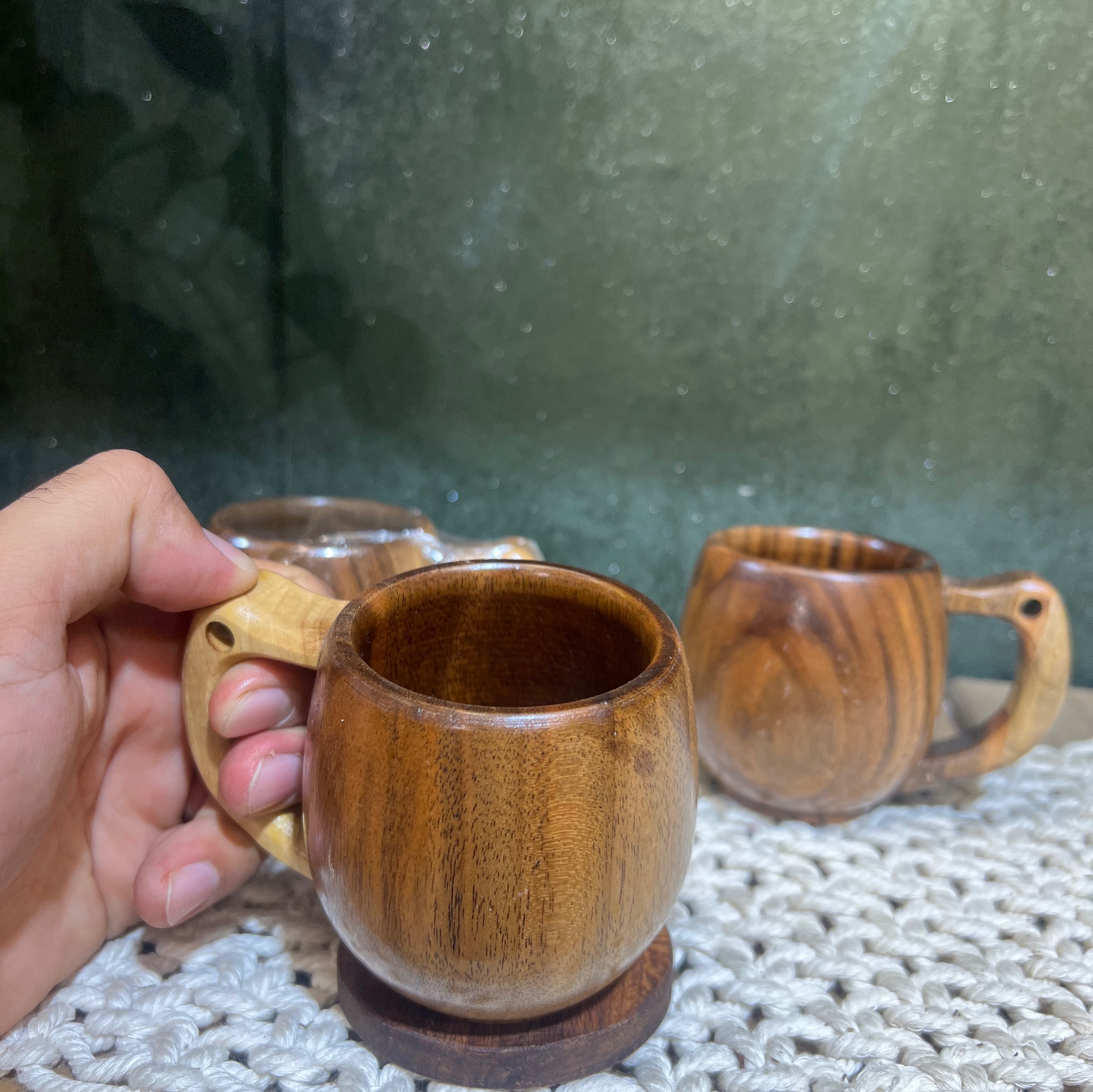لیوان چوبی گردو کاملا زد آب و مقاوم