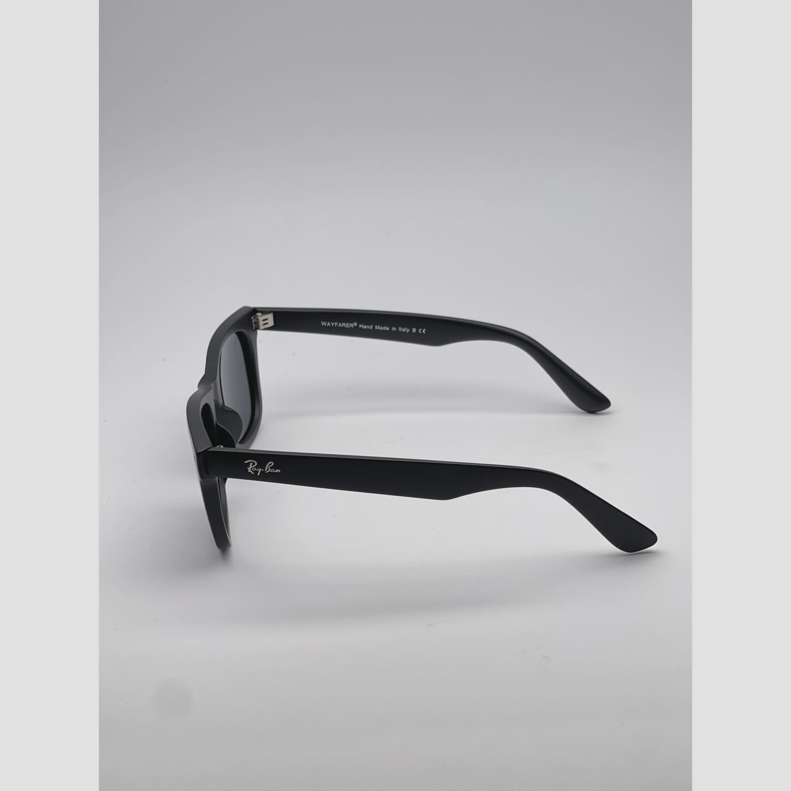 عینک ویفری پلاریزه ریبن شیشه سنگ سایز 54 مدل RB2140 لنز UV400