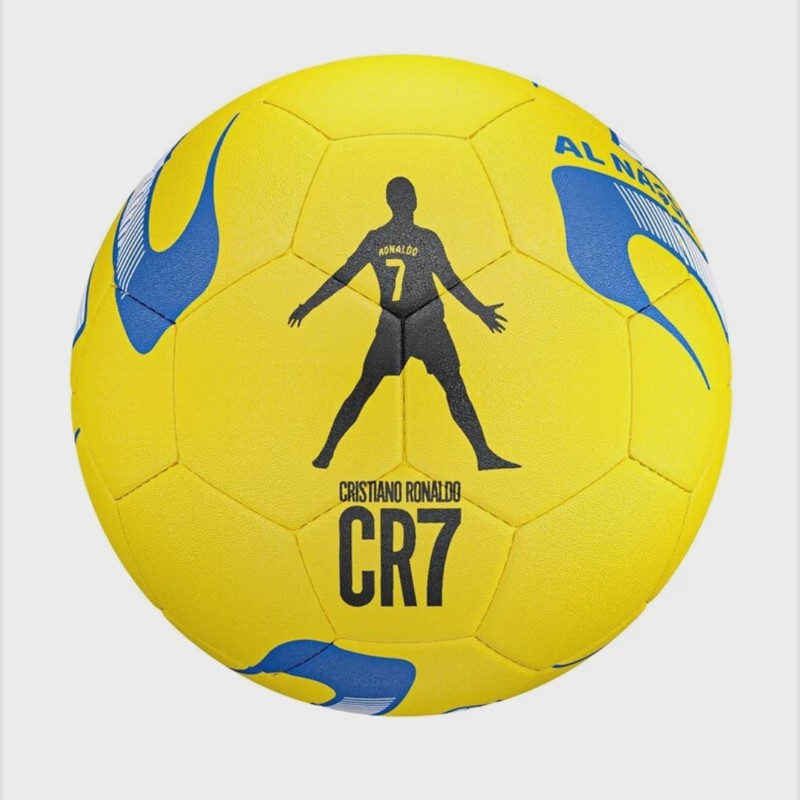 توپ فوتبال لاستیکی سایز4بتا مدل رونالدو النصر CR7مناسب آسفالت کیفیت عالی