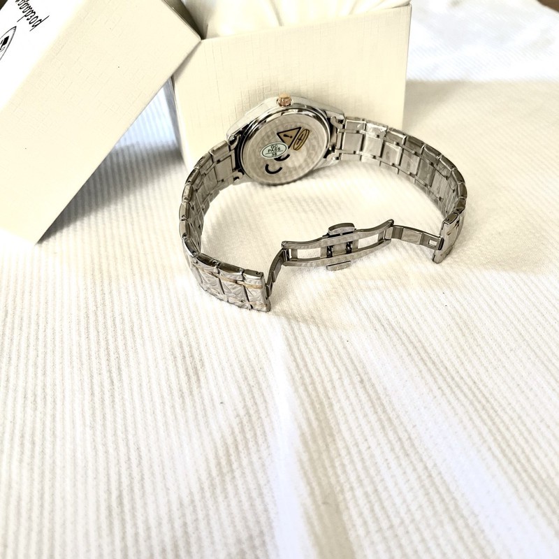ساعت مچی عقربه ای کوارتز مردانه پوداگار مدل 858w