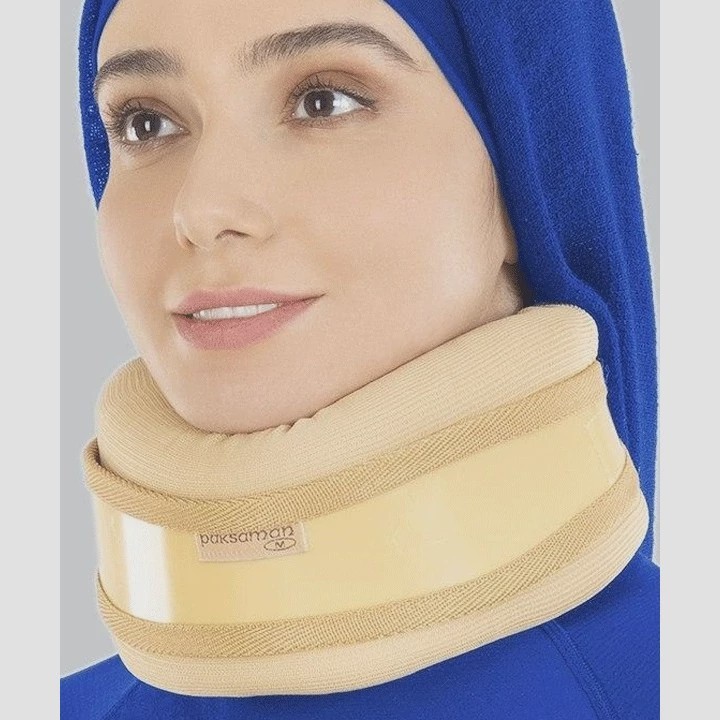 گردنبند طبی نیمه سخت پاک سمن 165