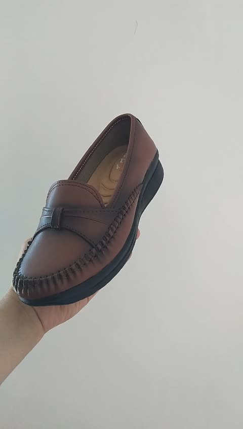 کفش طبی زنانه دوردوخت  دست دوز جنس چرم کیفیت عالی 