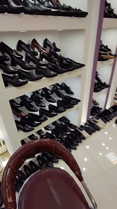 کفش طبی راحتی زنانه مدل کارمندی رویه ساده چرم