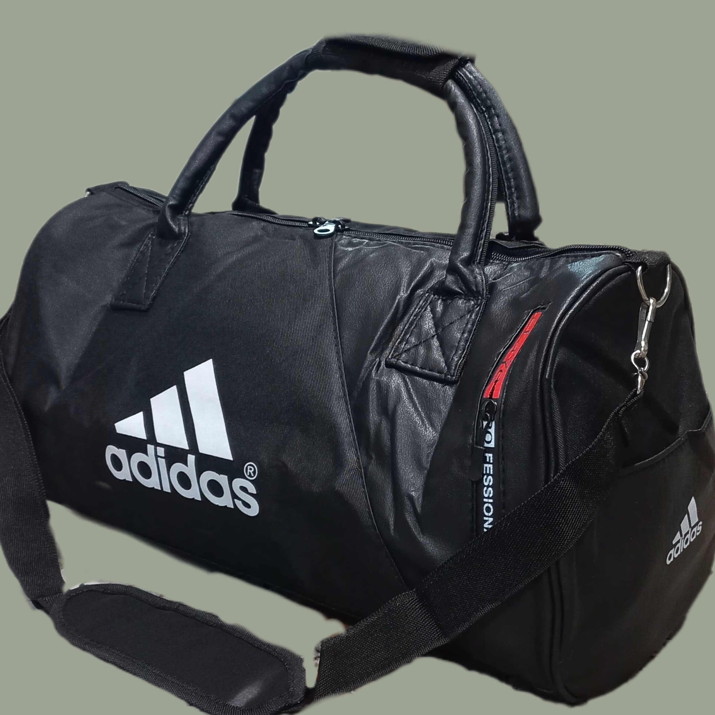 ساک ورزشی Adidas 
