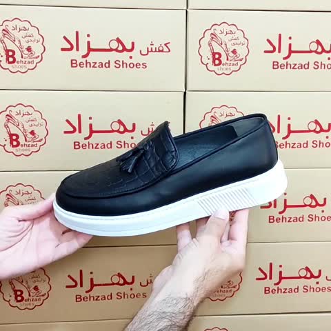 کفش چرم طبیعی گاوی مردانه سایز 40 تا 44 رنگ مشکی کفی طبی دور دوخت زیره پیو لژ سه و نیم سانتی رویه چرم طبیعی آستر چرم میش