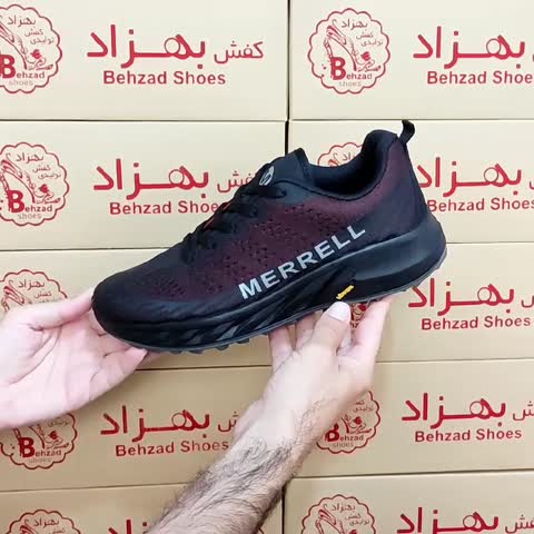 کتونی merrell مردانه بزرگ پا سایز 42 تا 46 رنگ مشکی کفی طبی زیره پیو لژ چهار سانتی رویه بافت خارجی