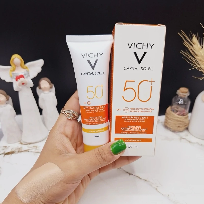 کرم ضد آفتاب رنگی جوانساز و ضد لک ویشی کاپیتال سولیل ویشی VICHY SPF50 کد 1826