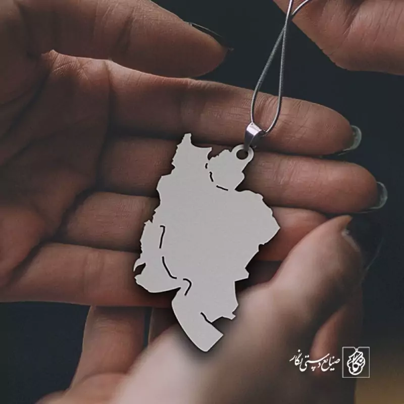 گردنبند نقشه ایران کد 1391  (استیل ضدحساسیت)
