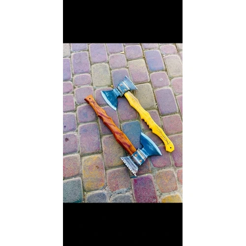 تبر تاج دار