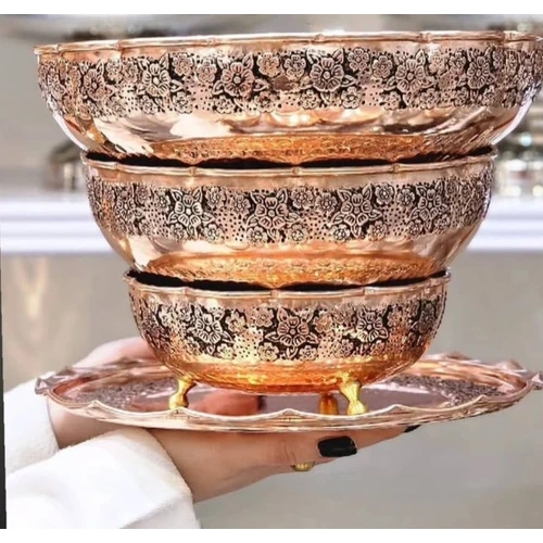 4 تیکه گلبرگ مسی