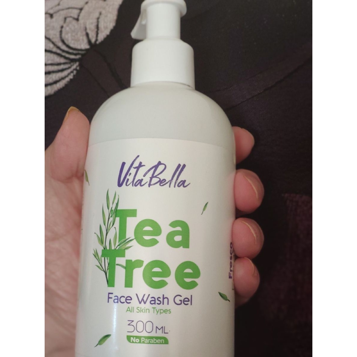 فیس واش ژل شست و شوی صورت ویتابلا tea tree