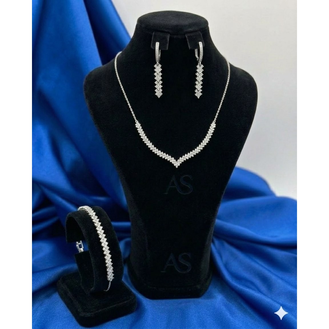 سرویس نقره گندمی نگین برلیان کد AS1114