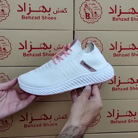 کتونی جورابی بافتی راحتی بسیار سبک سایز 37 تا 40 دخترانه زنانه رنگ سفید زیره پیو لژ سه سانتی رویه بافتی کف دوخت 