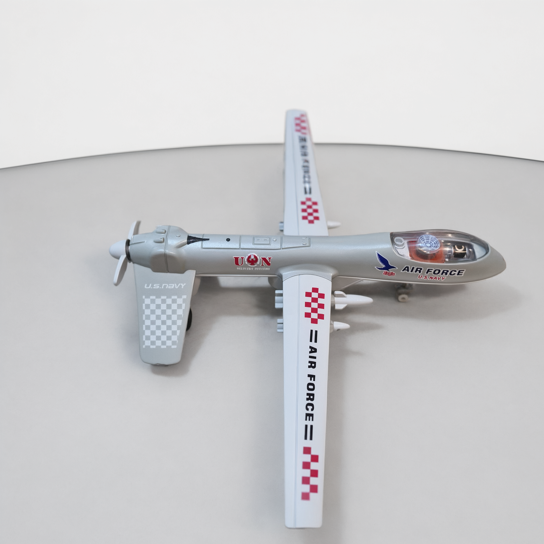 ماکت فلزی پهپاد RQ-4 گلوبال هاوک (Air Force)
