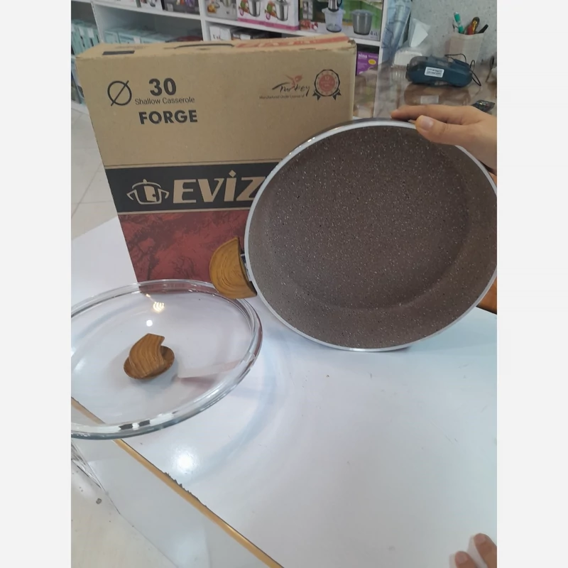 تابه ماهیتابه چدن سنگین وزن همراه درب سایز 30
