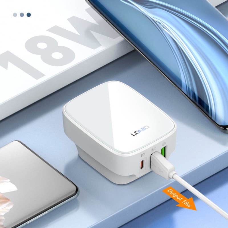 شارژر دیواری 32 وات الدینیو مدل Q334 به همراه کابل USB-C
