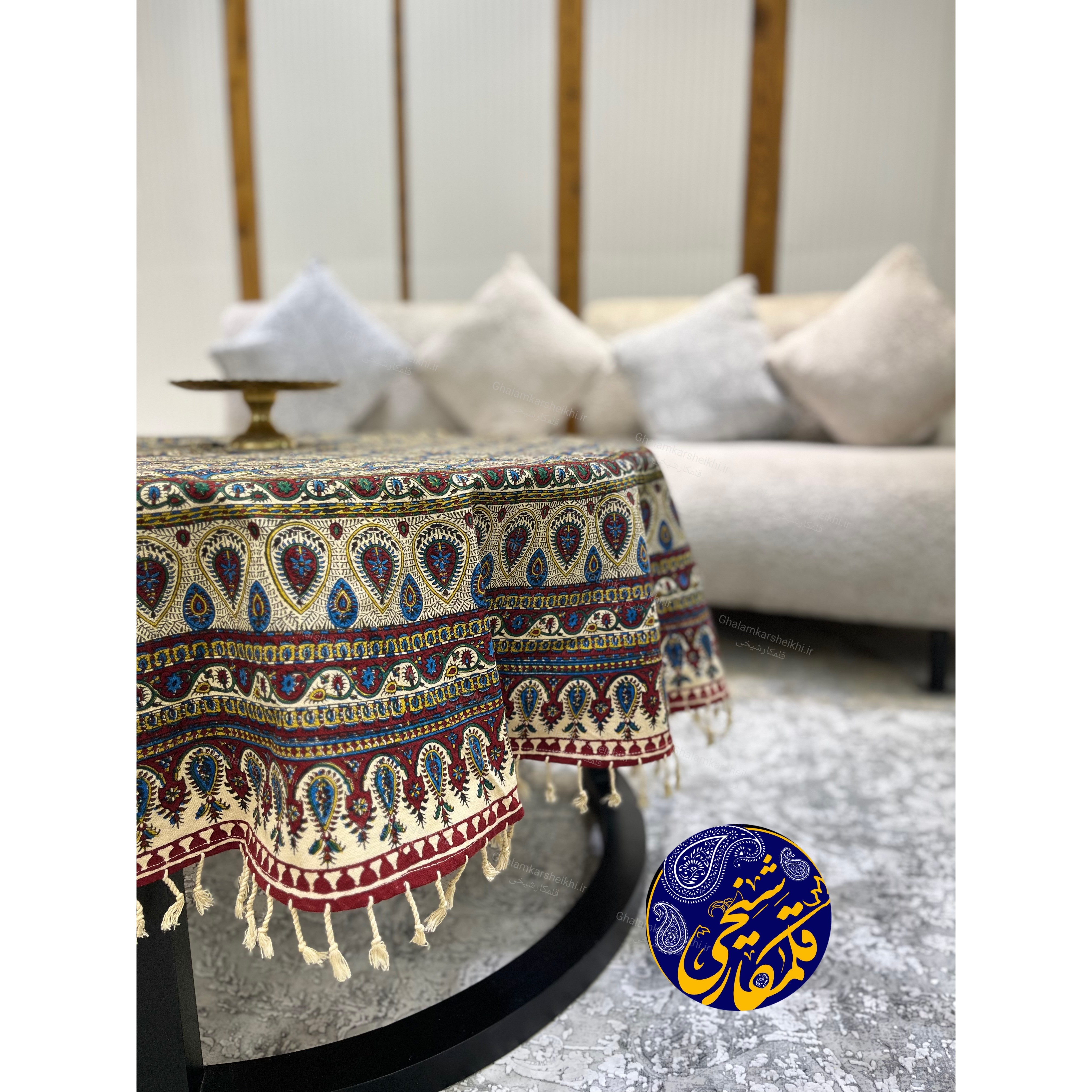 رومیزی گرد چاپ قلمکار شیخی قطر 150 طرح زیر سقف مسجد شیخ لطف الله صادراتی