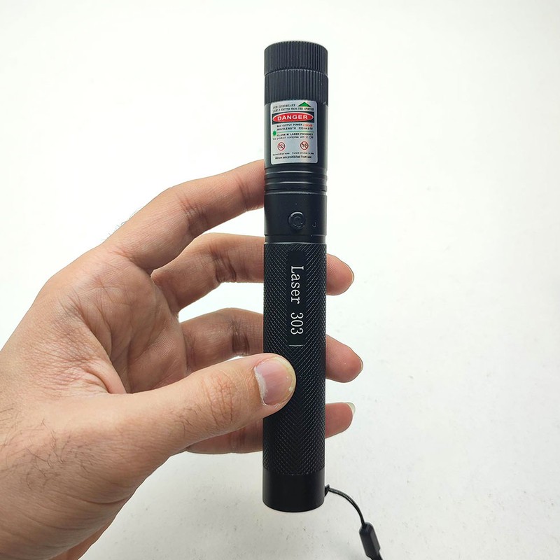 لیزر پوینتر مدل r 303