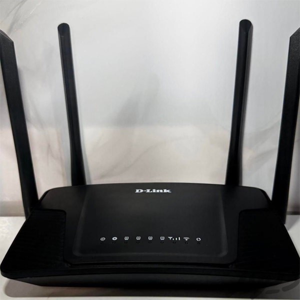 مودم روتر بی سیم 4G LTE دی-لینک مدل DWR-M920 با پشتیبانی از سیم کارت 3G 4G، سرعت تا 150 مگابیت بر ثانیه، پوشش کامل من...