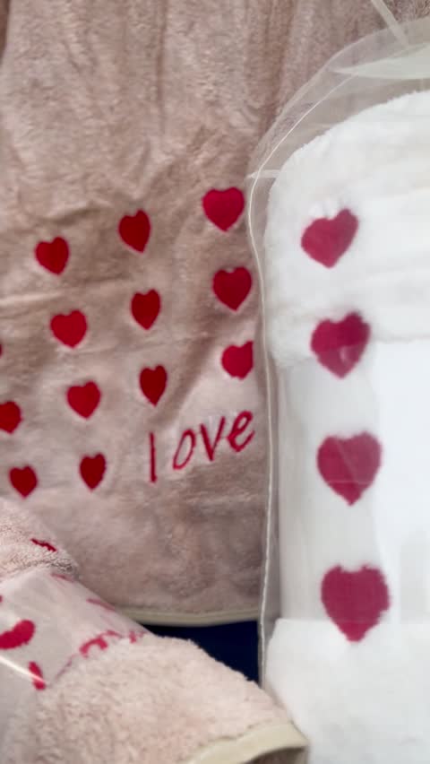 ست دو تکه حوله نانو ضد حساسیت(استخری + دستی)طرح love سبک و لطیف