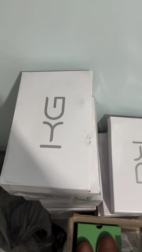 کتونی وارداتی مردانه KG طوسی