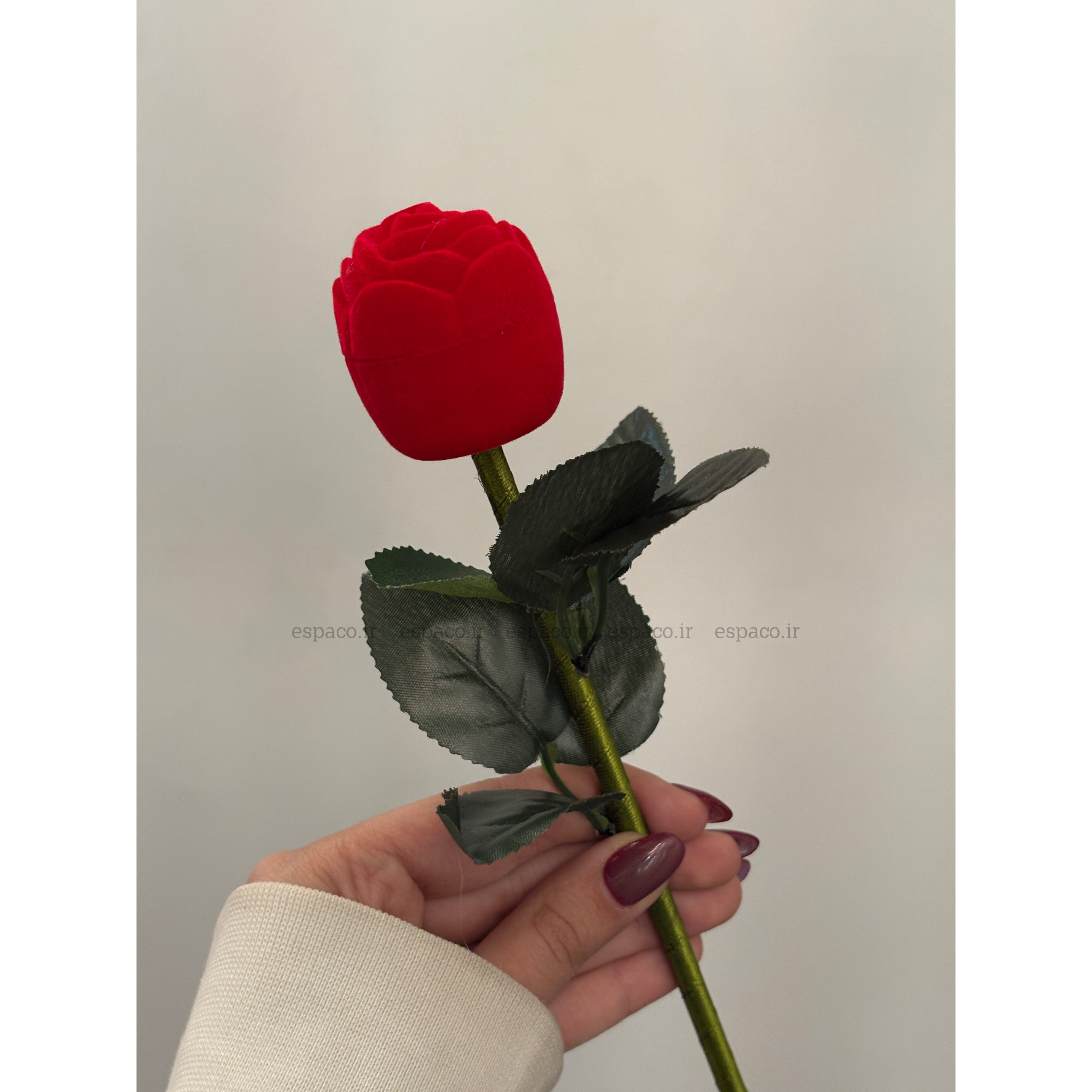 جعبه انگشتر گل رز