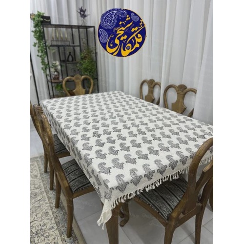 رومیزی چاپ قلمکار شیخی طرح بته سرکج سیاه قلم سایز 135 200