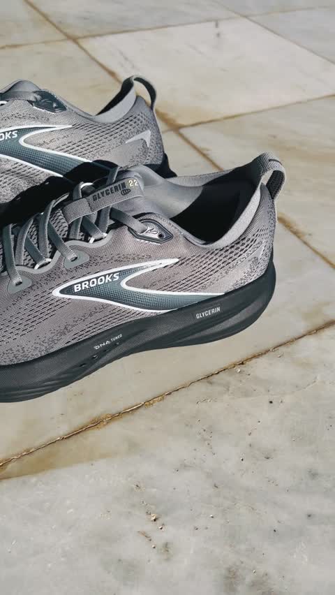 کتونی بروکس گلیسرین22 BROOKS GLYCERIN ویتنام