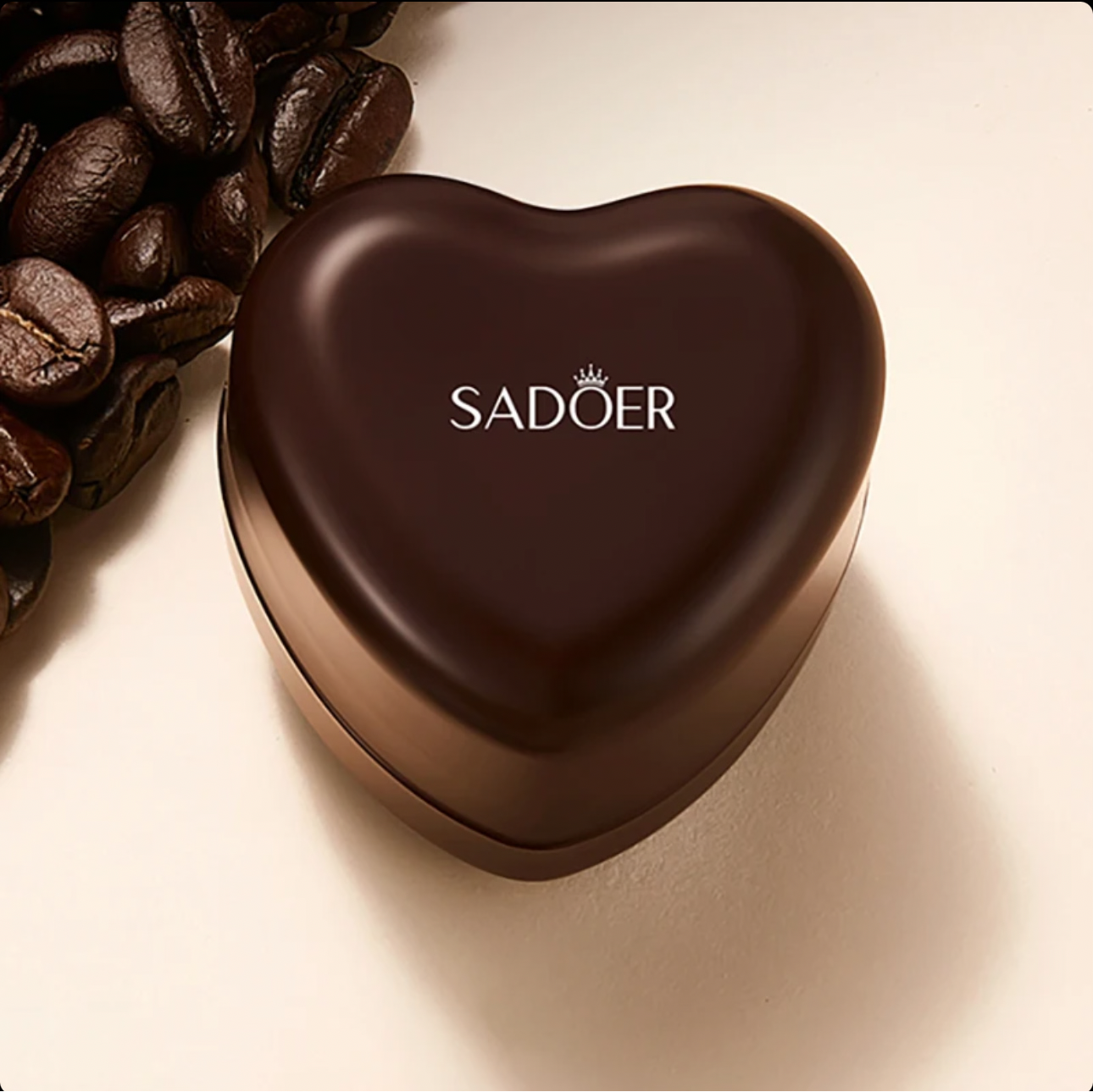 ماسک لب با عصاره قهوه سادور
