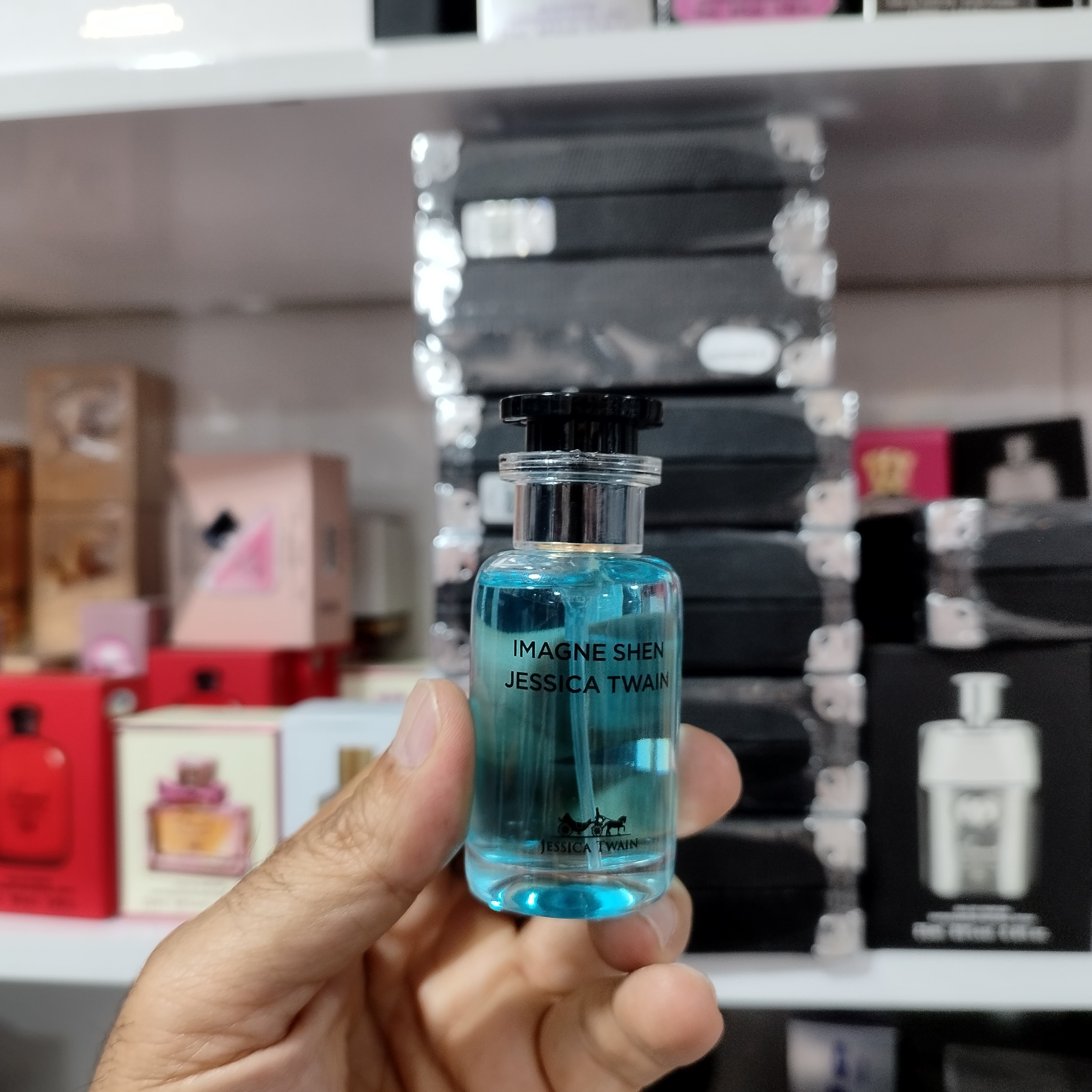عطرو ادکلن ادوپرفیوم مردانه ایمیجینیشن جسیکا تواین