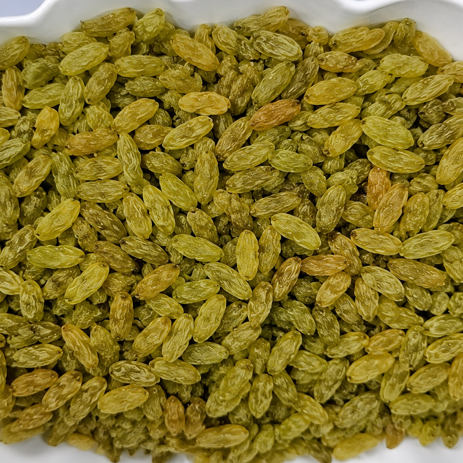 کشمش سبز قلمی درجه یک و تازه اعلا 500گرمی