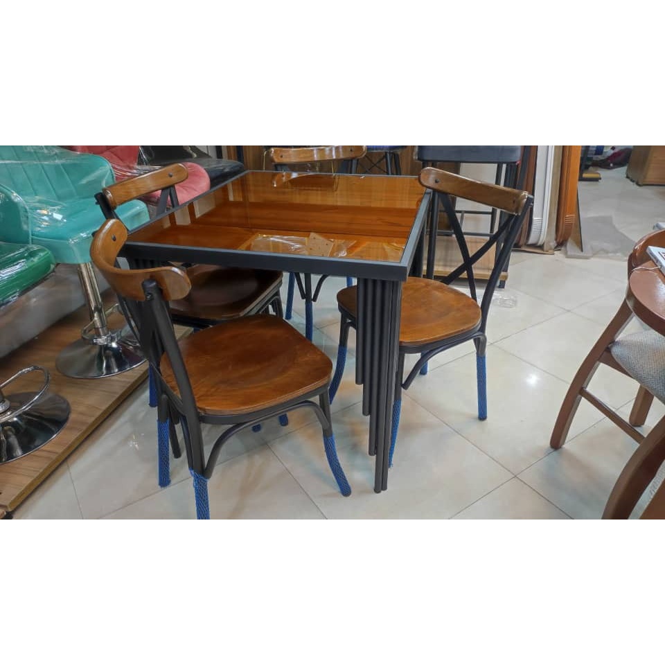 میز غذا خوری لهستانی 4نفره