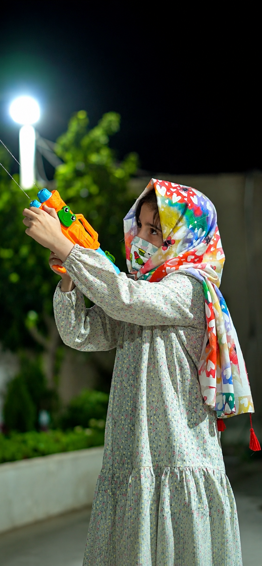 اسباب بازی تفنگ آب پاش عروسکی سایز بزرگ