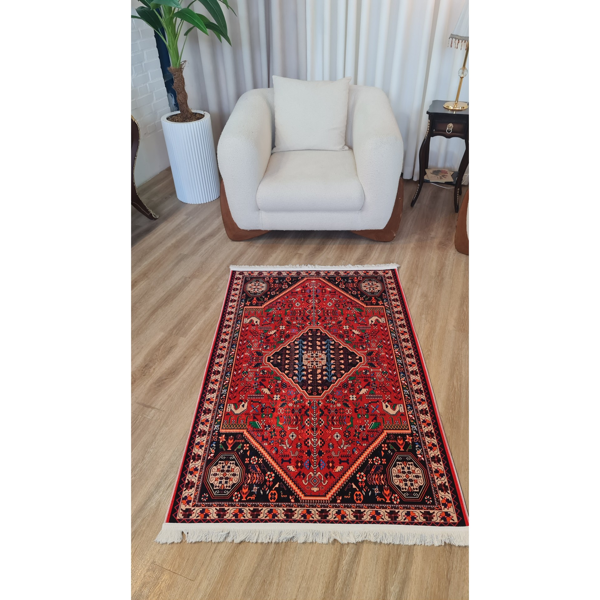 فرش قرمز سنتی کد U115 (پس کرایه)