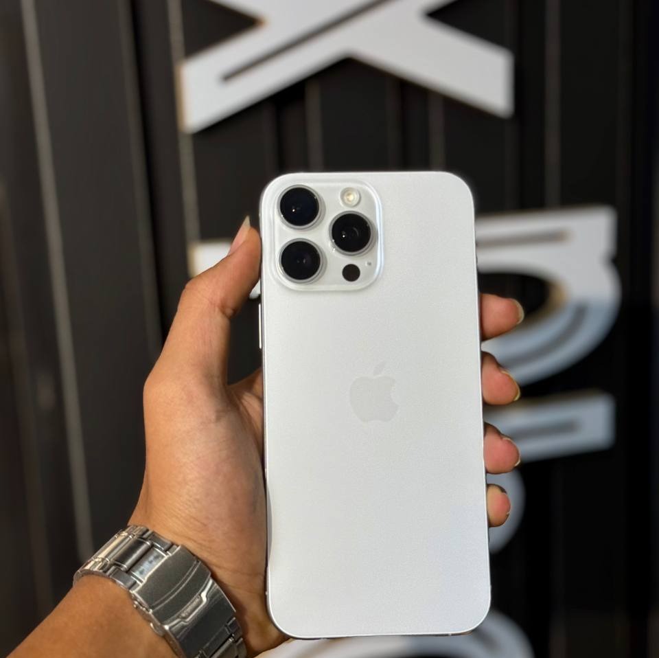 ایفون 16 پرو مکس (iPhone 16 pro max)