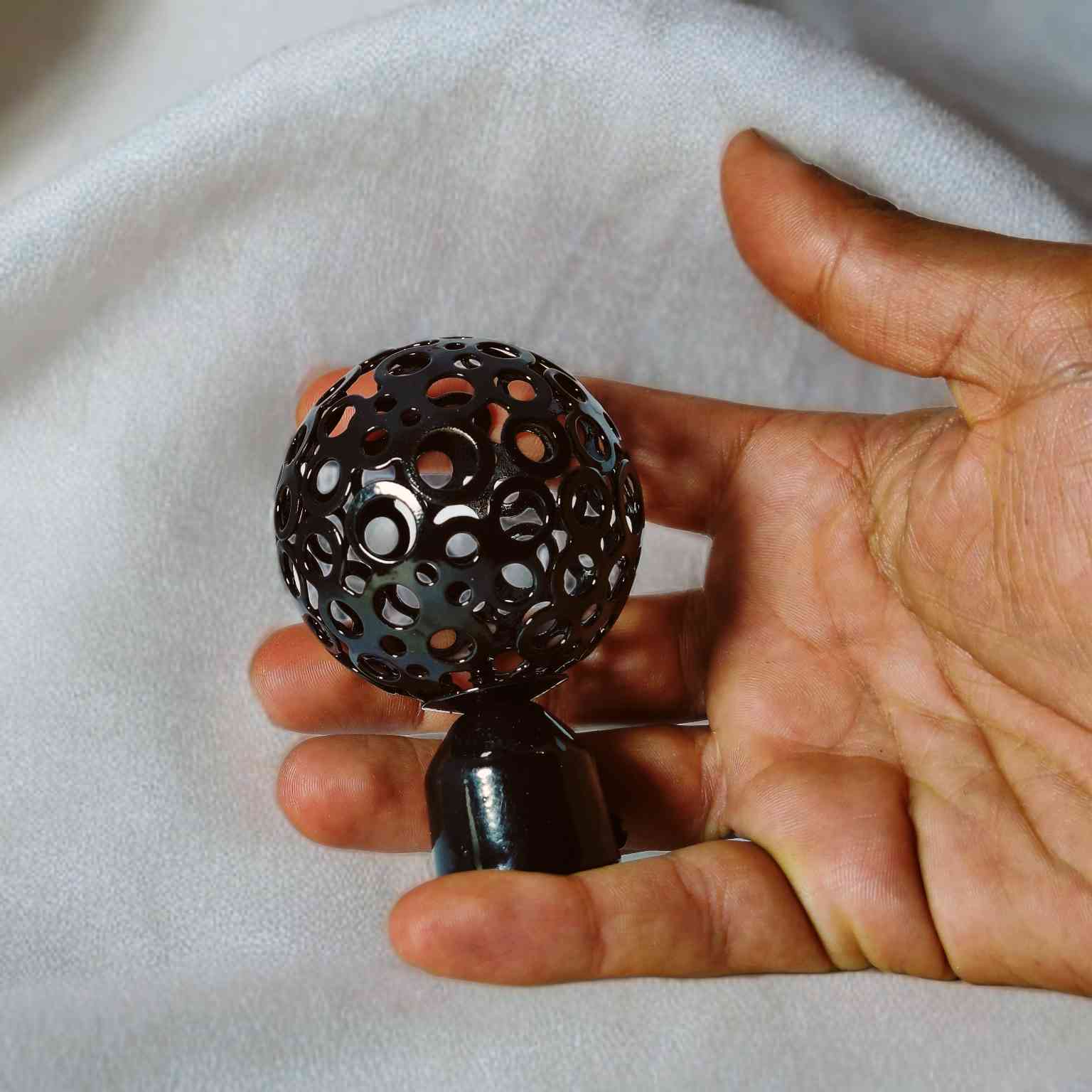 کلاهک توپ المپیک مشکی مخصوص میله پرده آماده 1 عددی