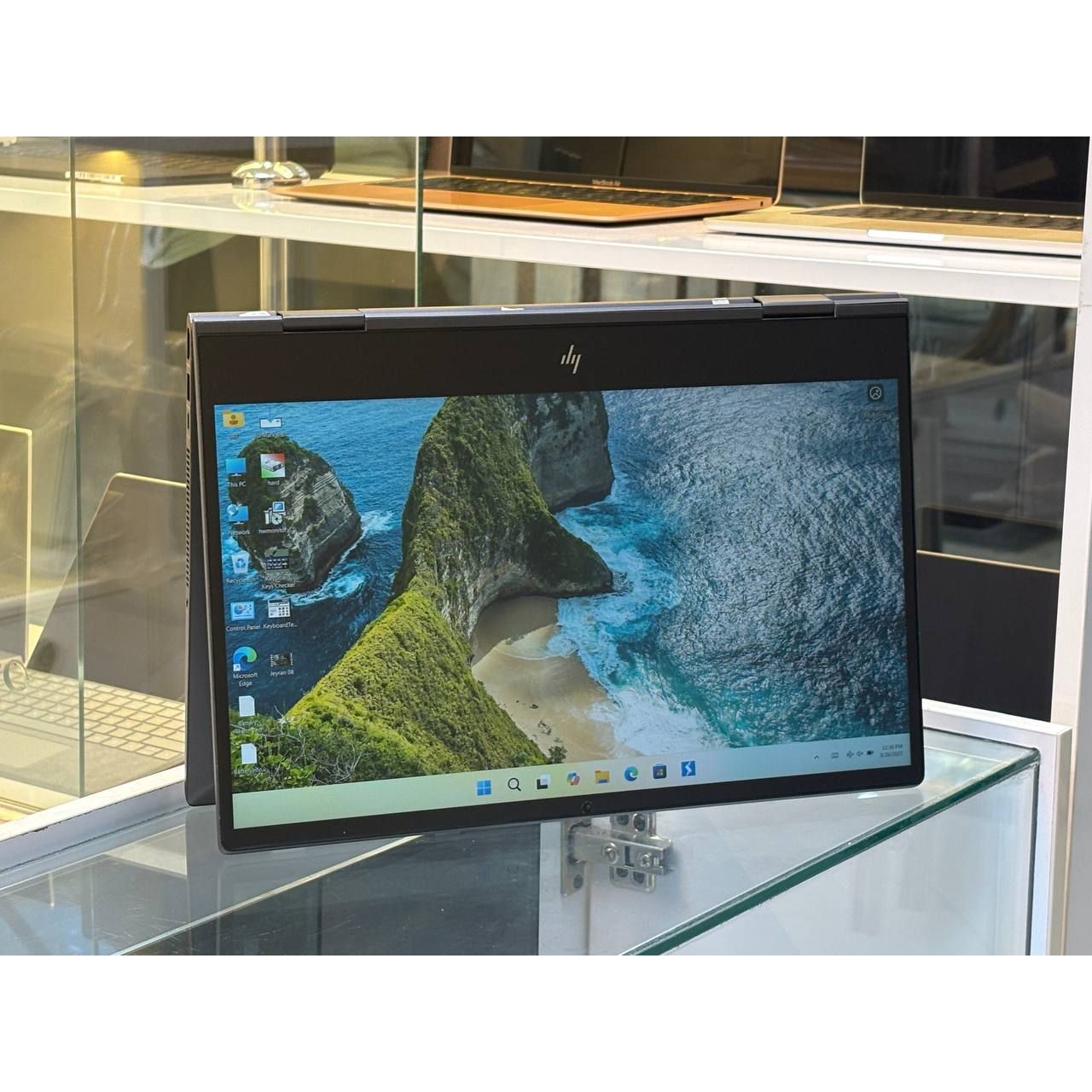 لپتاپ HP ENVY 15 RYZEN5-4500U 8GB DDR4 256GB SSD AMD512 15 6 INCH FHD X360 TOUCH