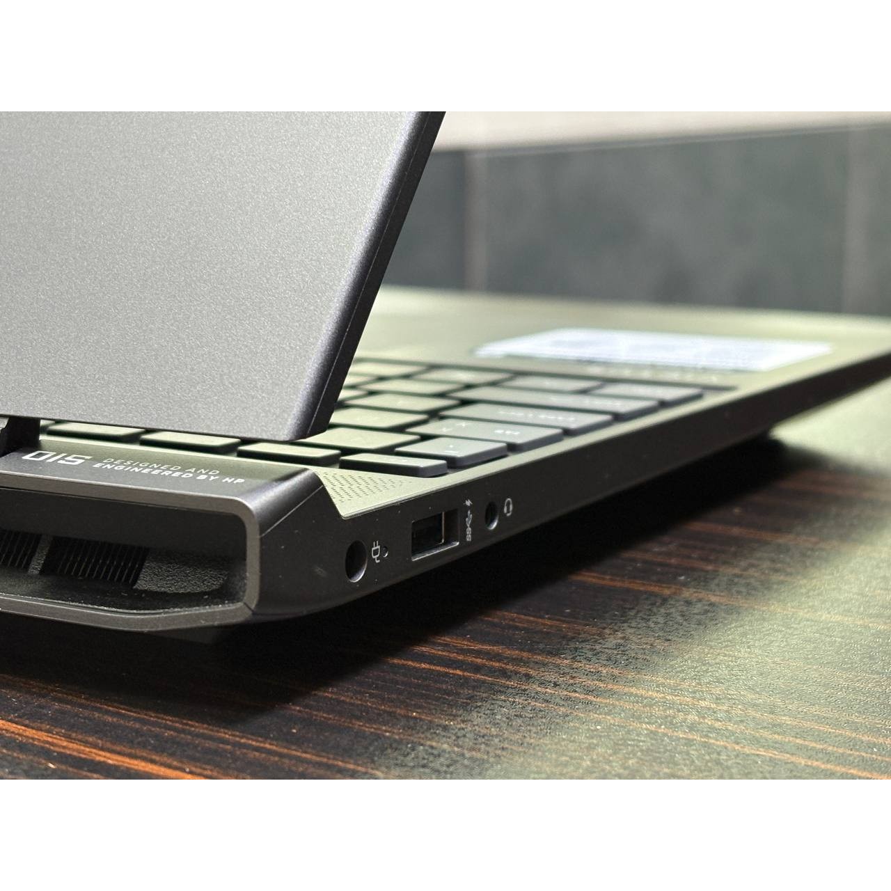 لپتاپ HP victus gaming 15 i5-13420H 8gbddr4 512gbssd 6gb-rtx3050 15 6 FHD 144Hz