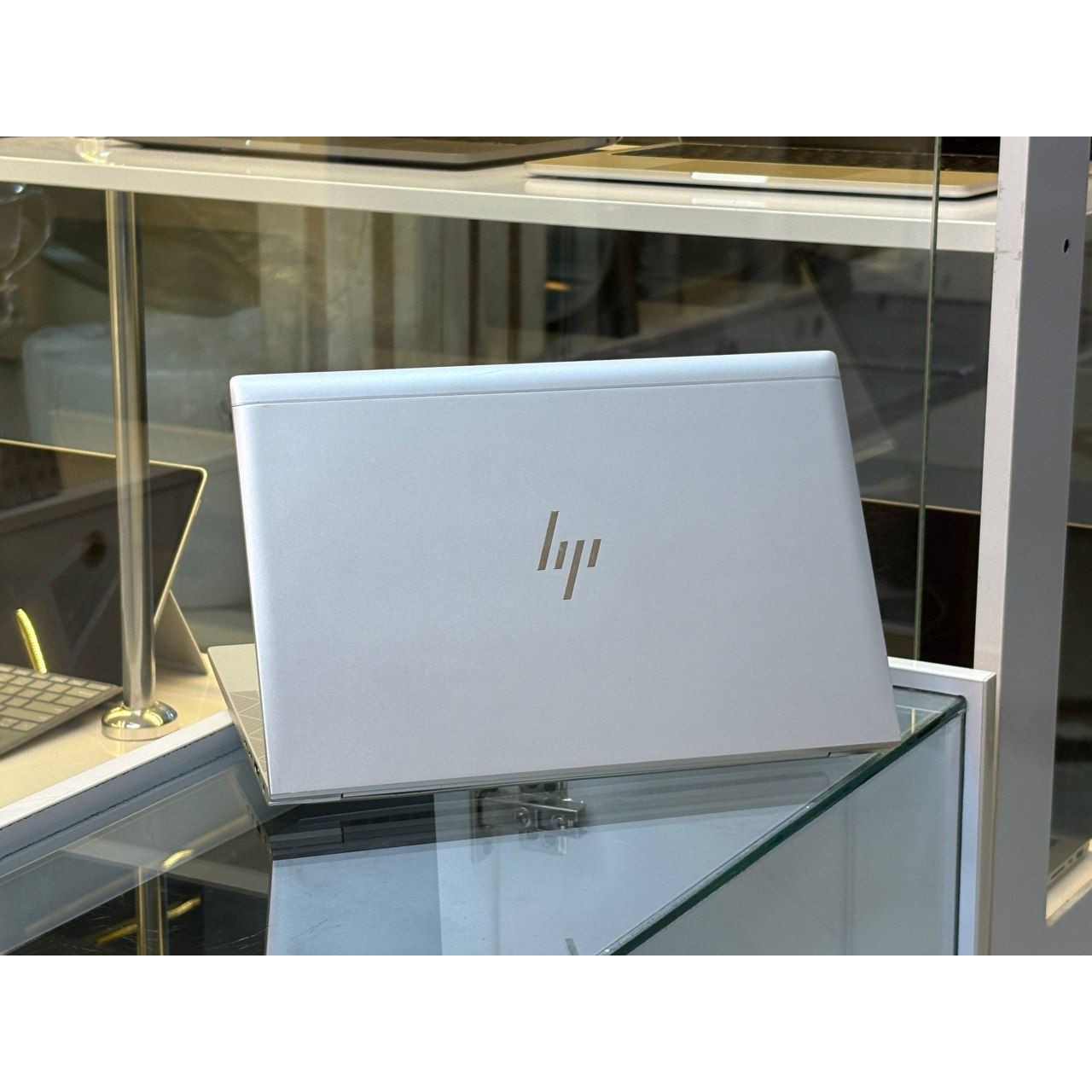 لپتاپ HP elite book 830 G7 i5-10210U 8gb ddr4 256gb ssd Intel UHD 13 6 inch FHD x360 touch