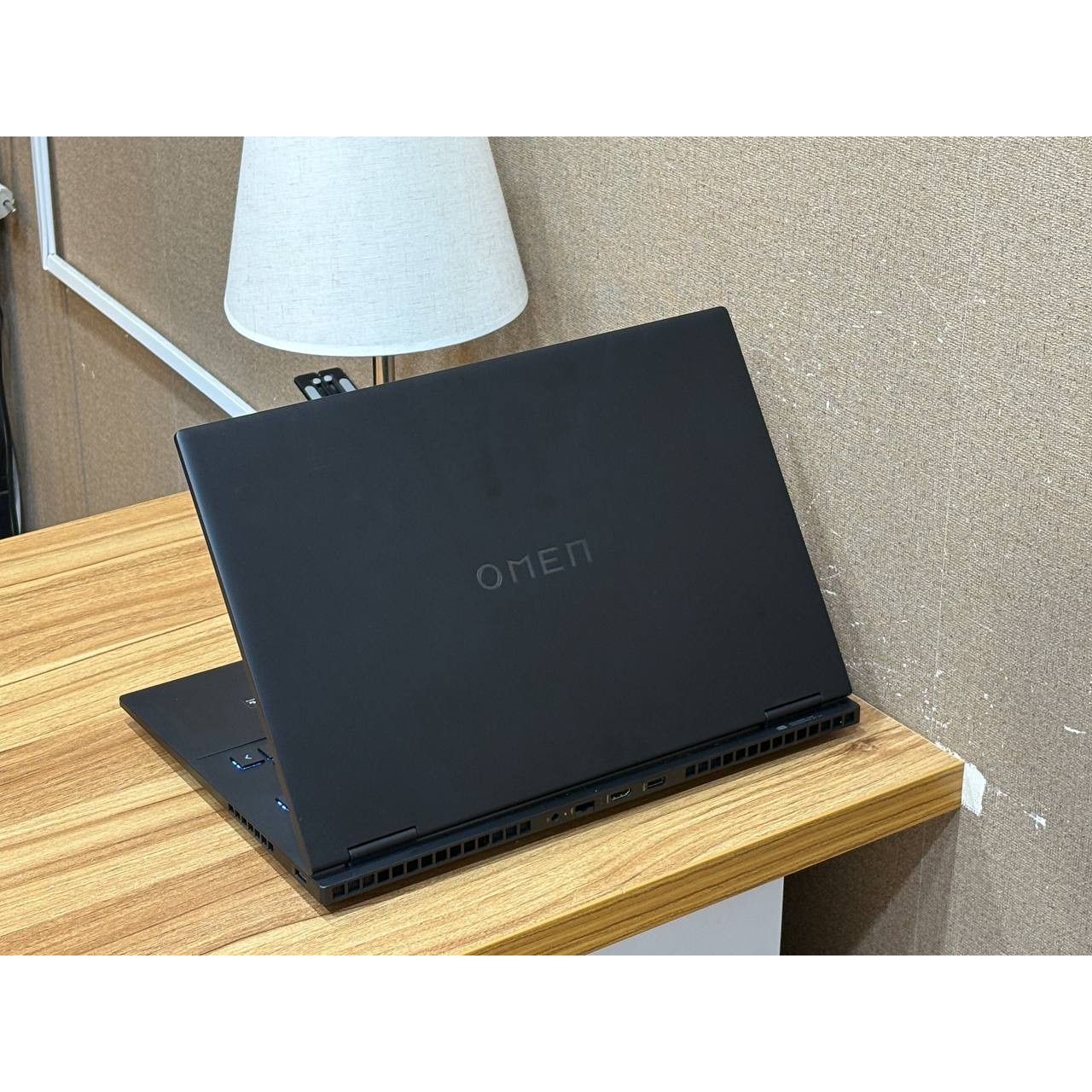 لپتاپ HP omen gaming 16 ryzen7-7840Hs 16gbddr5 1Tbssd 6gb-rtx4050 16 1 FHD