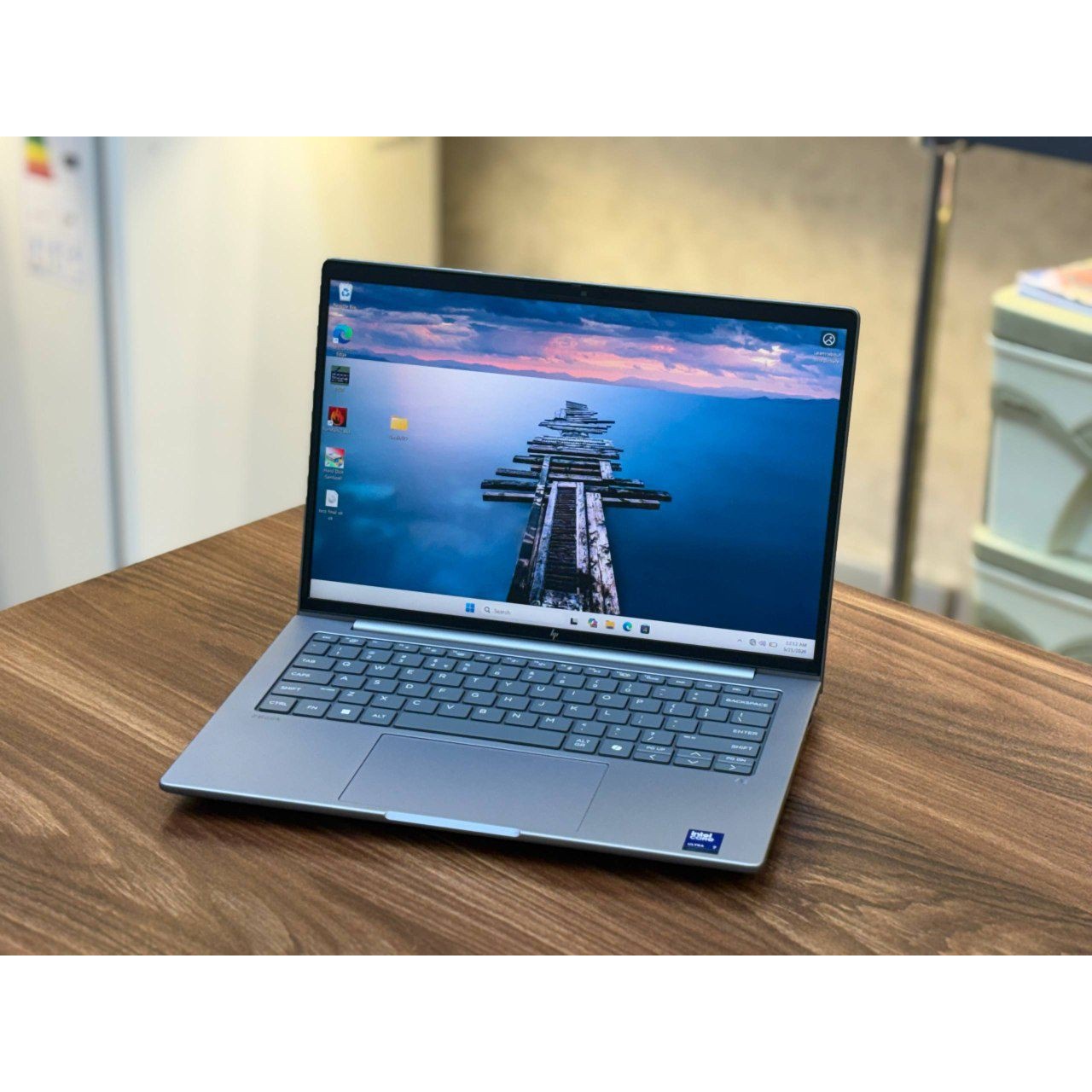 لپتاپ HP zbook 8 G1i 14 ultra7-255H 32gb ddr5 1Tb ssd 4gb-RTX 500 NPU 14 inch WUXGA Touch