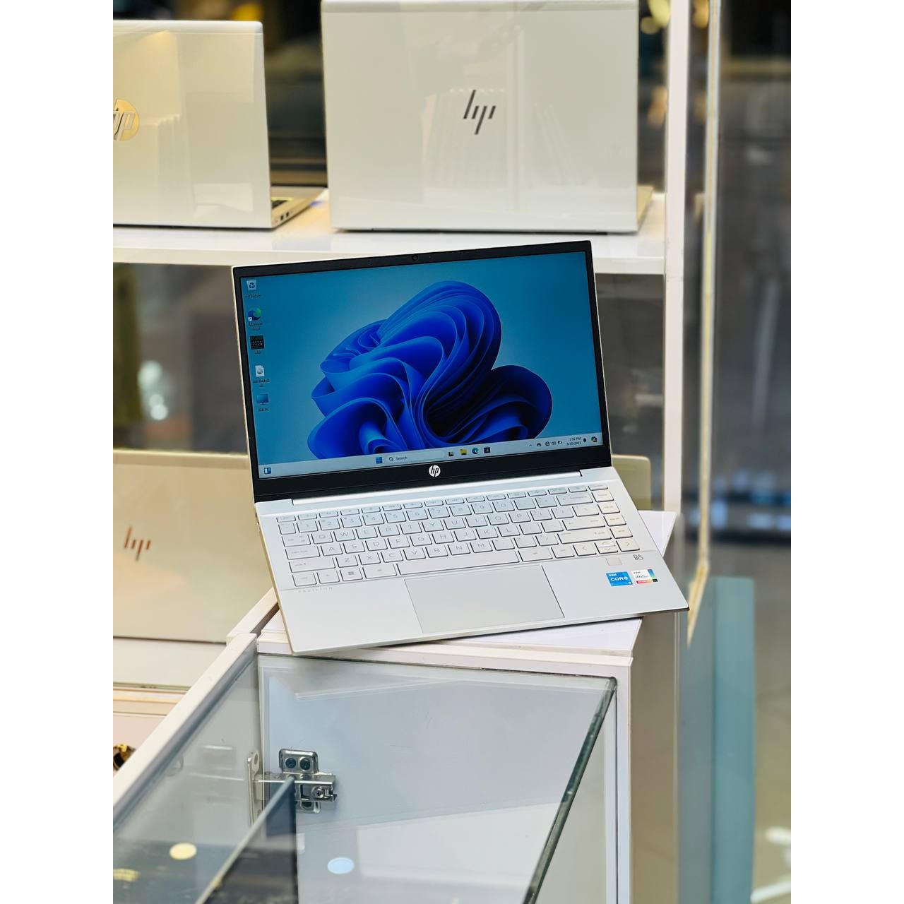لپ تاپ HP Pavilion 14 i5 1235U 8GB ddr4 512GB SSD Intel UHD 14 1 inch FHD Touch X360
