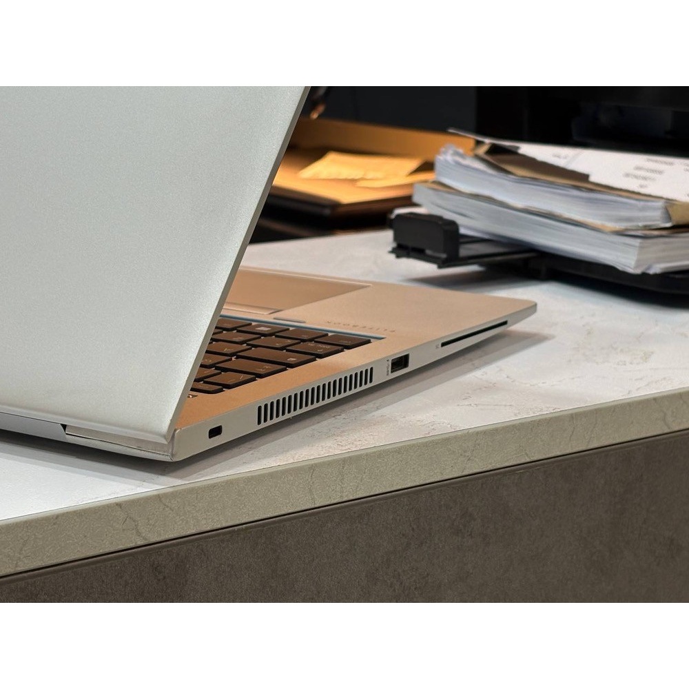 لپتاپ HP elite book 755 G5 ryzen7-2700U 16gb ddr4 256gb ssd 1gb-AMD 15 6 inch FHD
