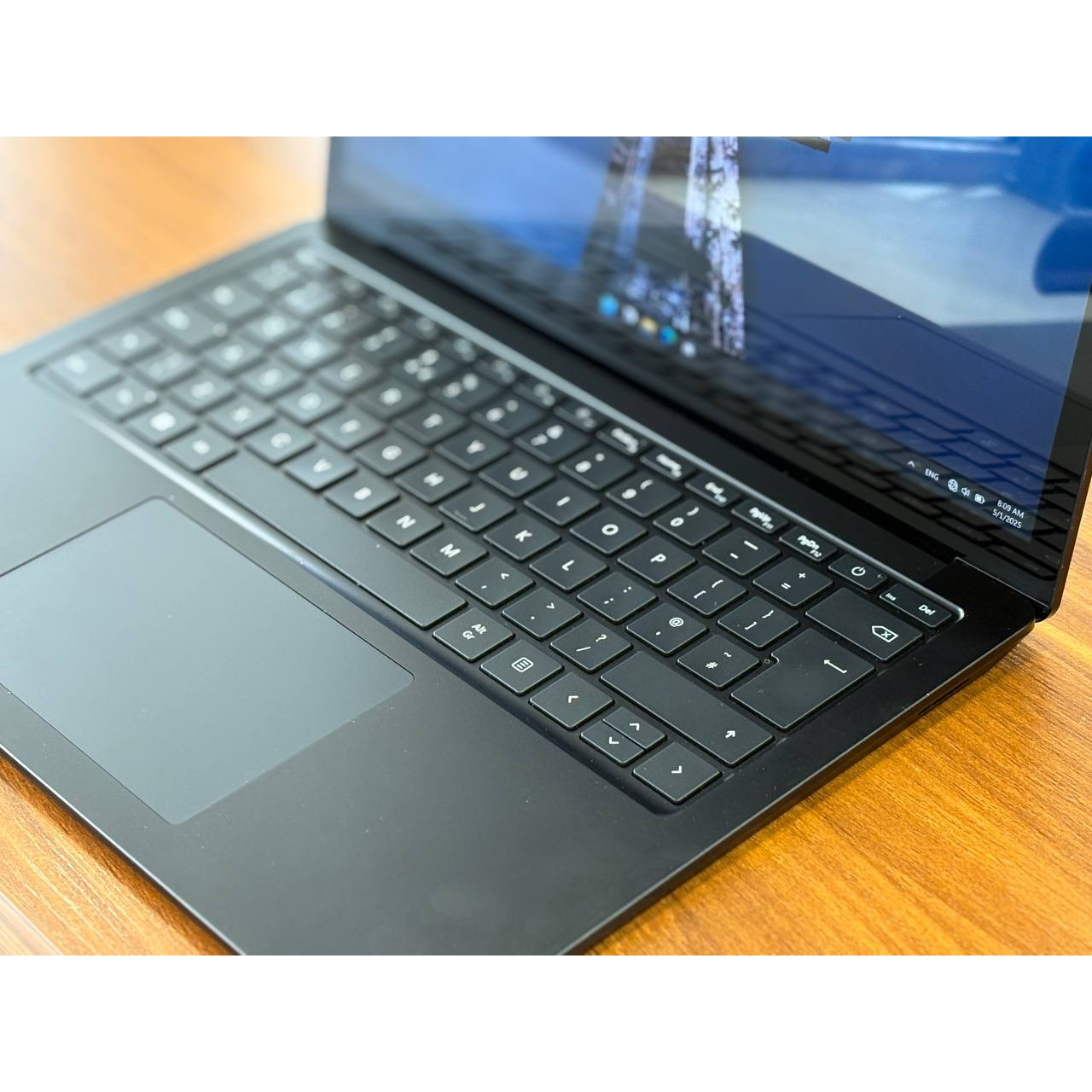 لپتاپ Microsoft laptop 5 i5-1245U 16gbddr5 256gbssd Intel iris xe 13 5 2K touch