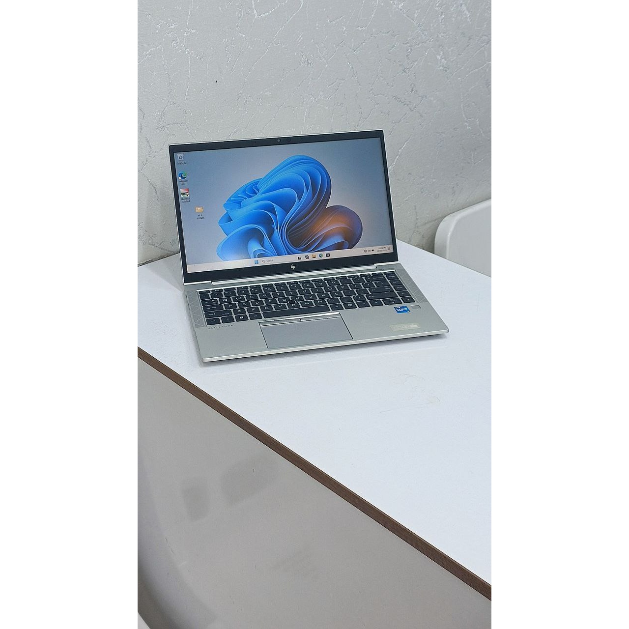 لپ تاپ HP ELITE BOOK 840 G8 I5-1145G7 16GB ddr4 256GB ssd Intel UHD 14 1 inch FHD